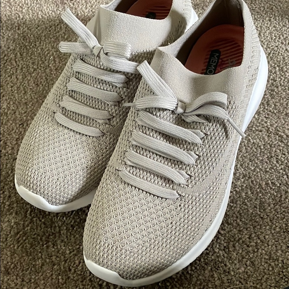 Skechers Gray Knit Mesh Sneakers with Cushioned Midsole